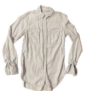 Women’s Striped Long-Sleeve Dress Shirt